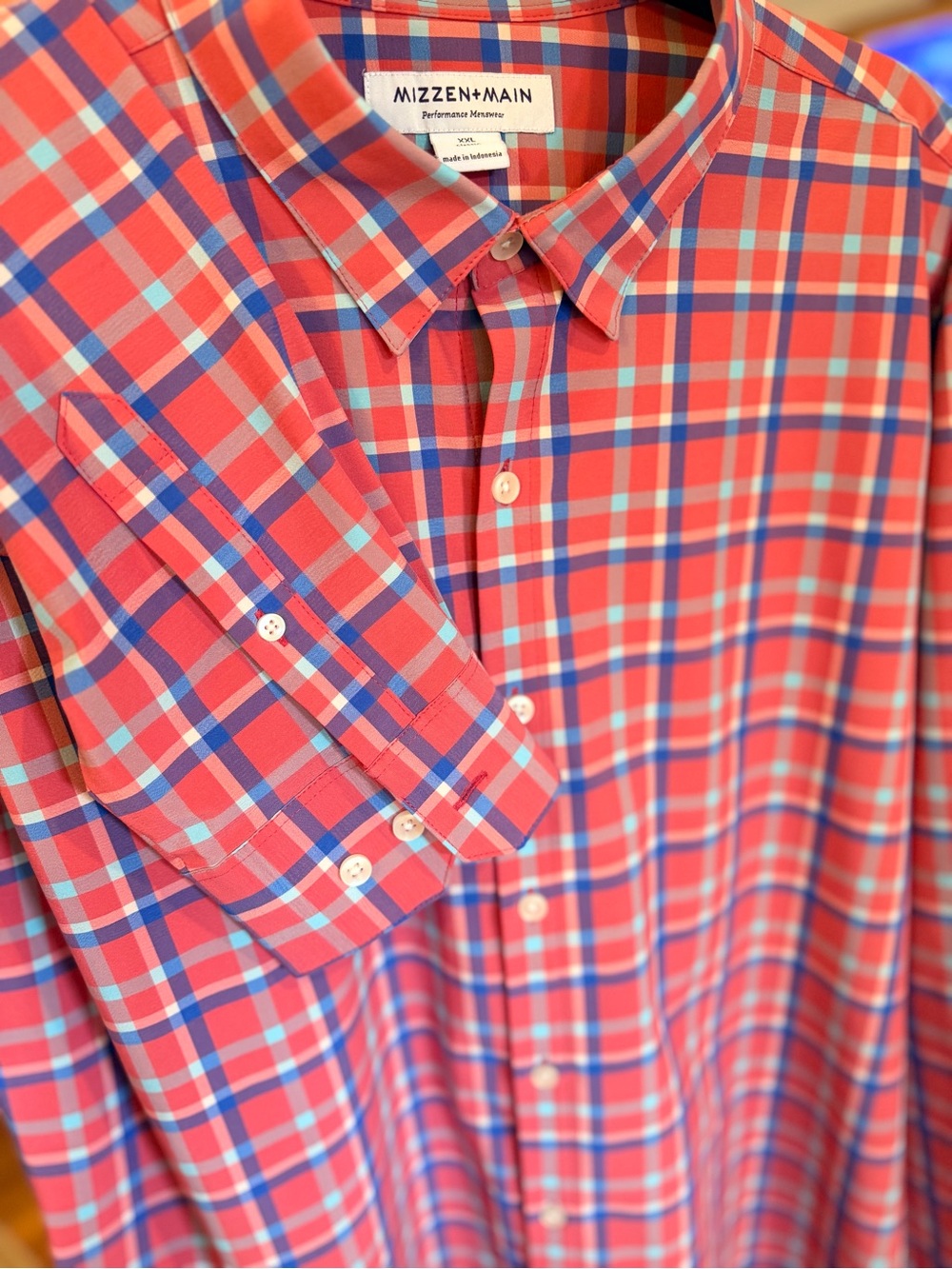 Mizzen+Main Leeward Coral and Blue Plaid Long-Sleeve Button-Down Shirt NWOT - Picture 5 of 7